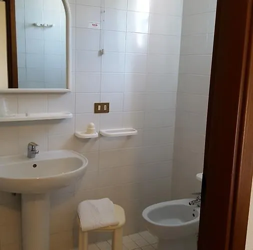 Gnan Hotel *